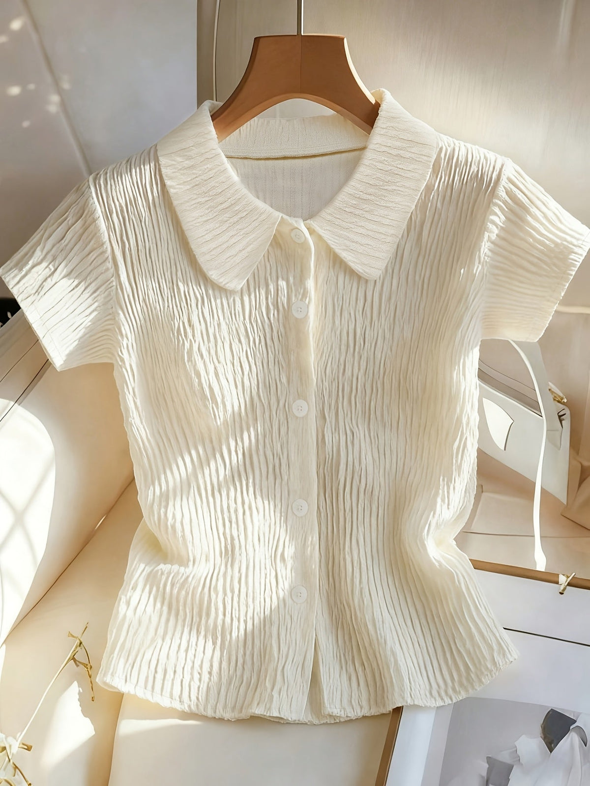 Women Peter Pan Collar Crinkle Short Sleeve Shirt