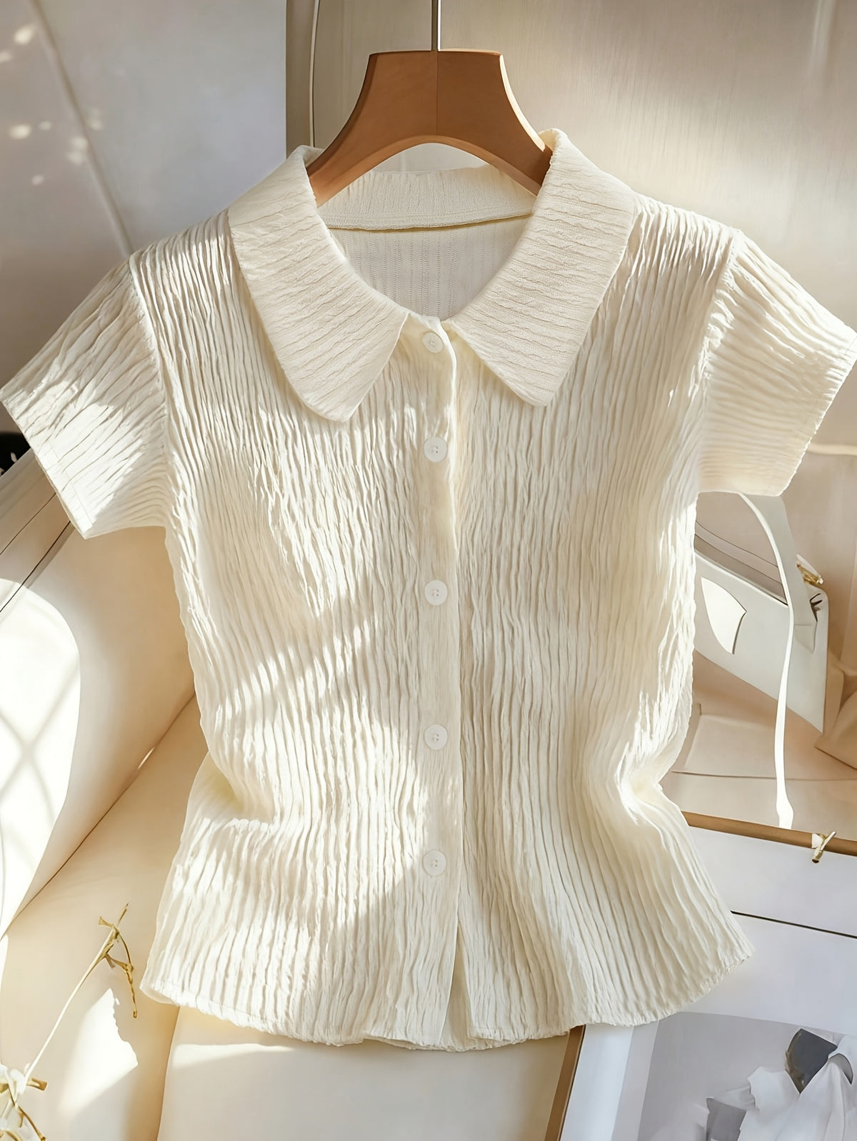 Women Peter Pan Collar Crinkle Short Sleeve Shirt