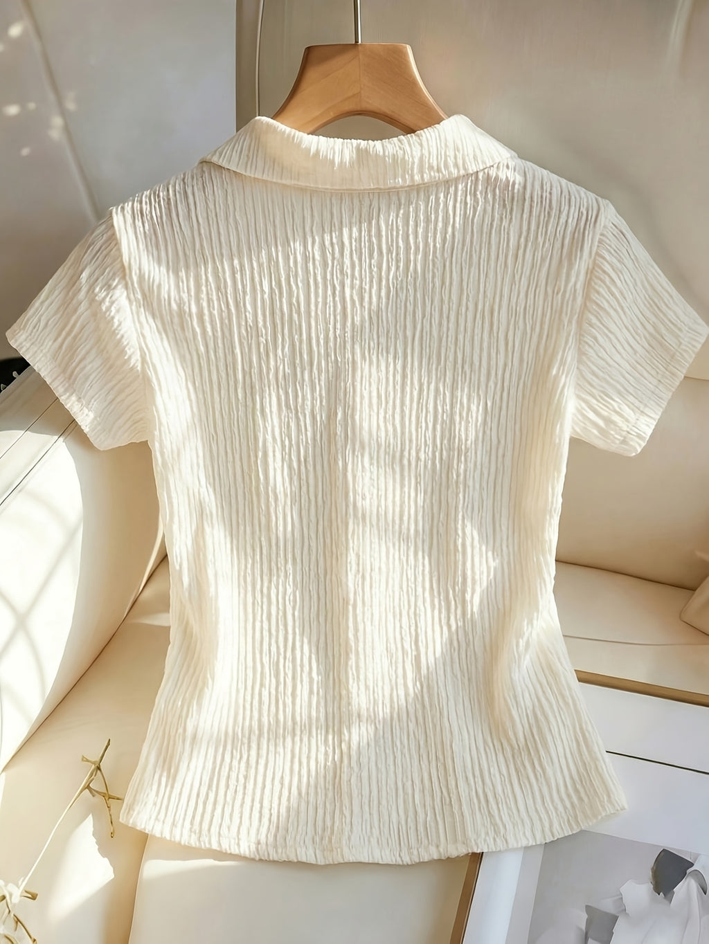 Women Peter Pan Collar Crinkle Short Sleeve Shirt